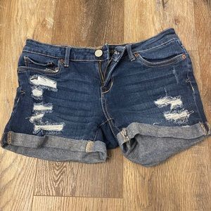 Midi Aeropostale shorts!